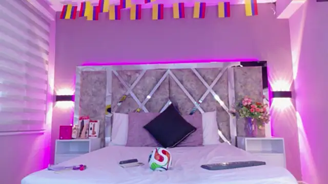 CandyLuxury__ webcam