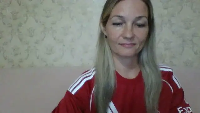 sweetriki live cam on StripChat