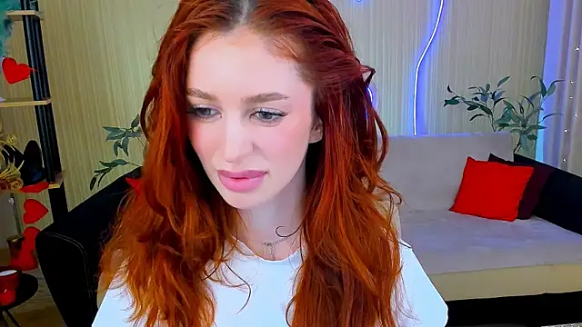 ChristinaConteeree webcam