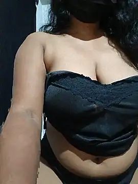 IamNaina69 webcam