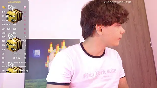 an_drew18 live cam on StripChat