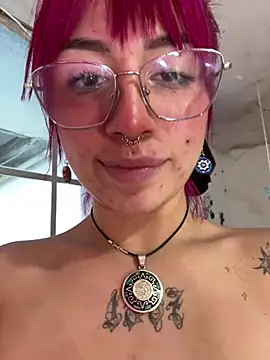 Kitty_Melodi webcam