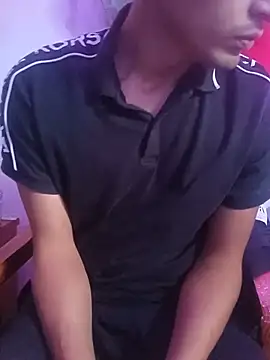 M3ThCl0uds live cam on StripChat