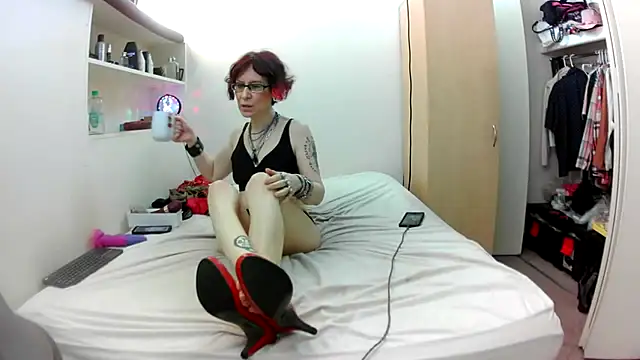 Empress_Lilith webcam