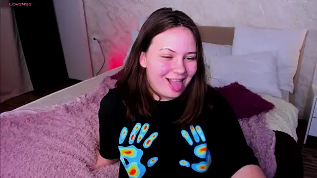 MireyaLin webcam
