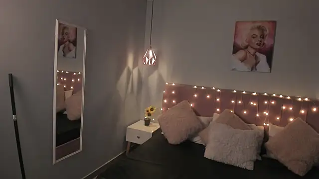 ryan_valentino webcam
