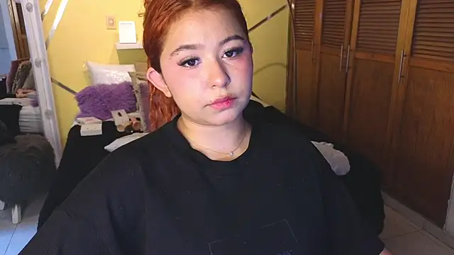 attenea_cutte webcam