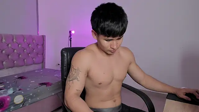 ryo_kush_ webcam