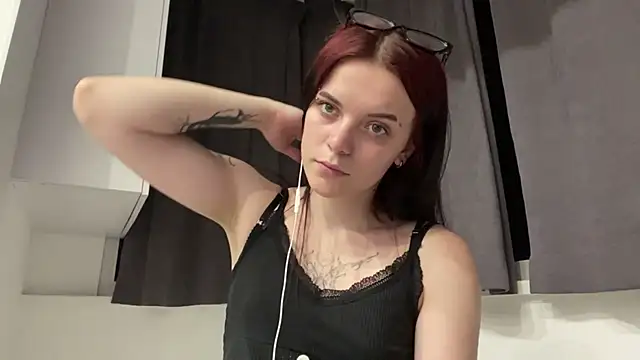 AudriaCriner webcam