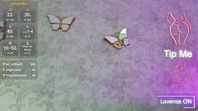 LiliMilk_21 webcam