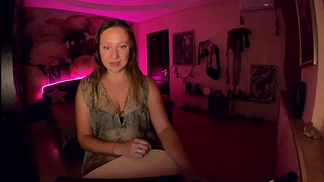 MadDuo webcam