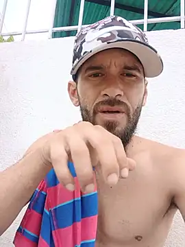 lyonking7 live cam on StripChat