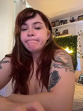 JennKenobi webcam