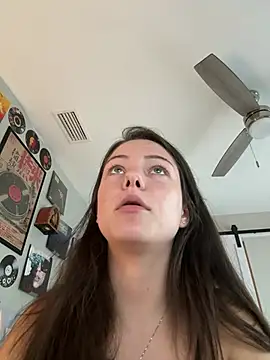 lilbbyily webcam