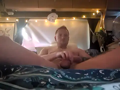GibgerDave live cam on StripChat