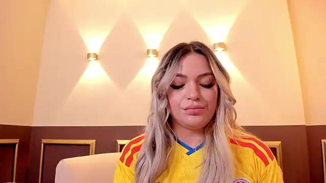 milaowens - Milaowens's free webcam - UK Sex Cams
