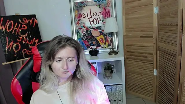 CamillaDreamer webcam