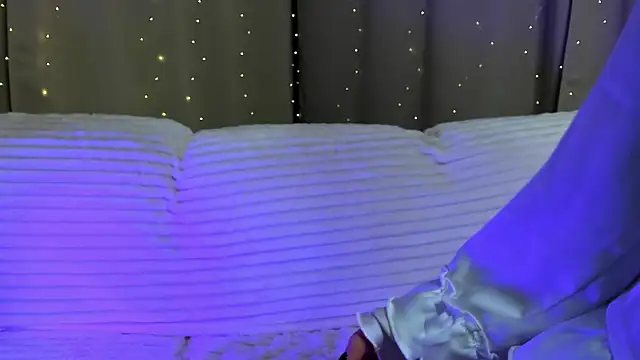 thegirlyoullcomebackto webcam