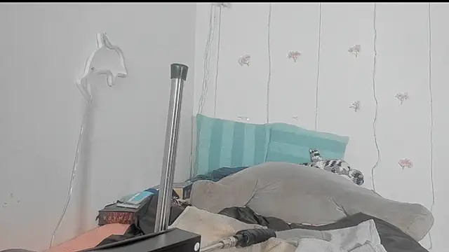 YoungSophie webcam