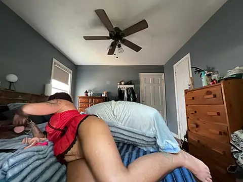 Naughtygrl1 webcam