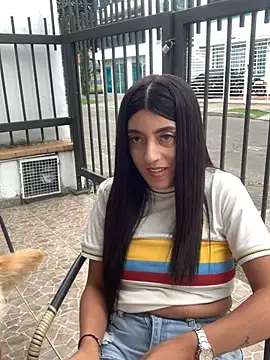 Electra_Pinkk webcam
