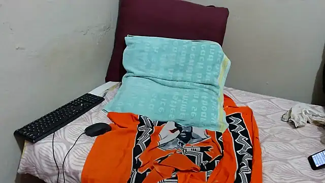 Ebonysweetcougar webcam