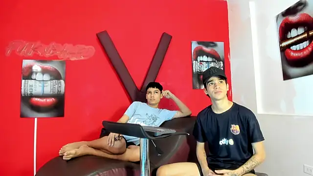 KING_LOVERS1 webcam