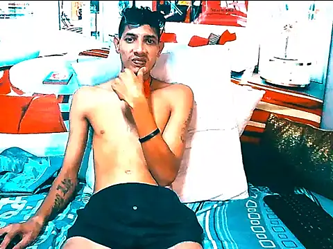 indiansavagemale - IndianSavageMale's free webcam - UK Sex Cams