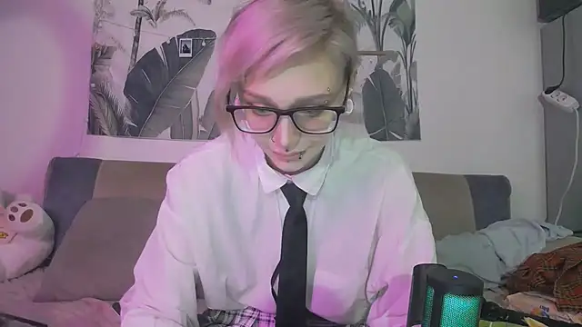 FreyaKatty webcam