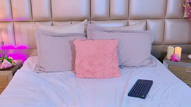 AliceLavenders webcam