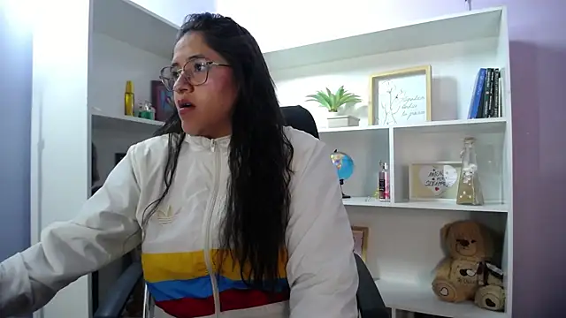 chantal_adams0 webcam