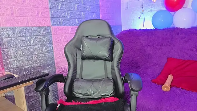 Mia_Nami webcam