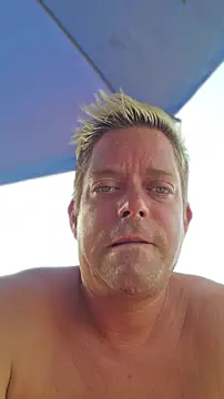 Trucker_Hunter live cam on StripChat