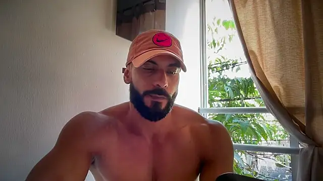 romeolovedark - Romeolovedark's free webcam - UK Sex Cams