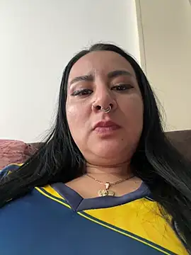 Abril_Luv webcam