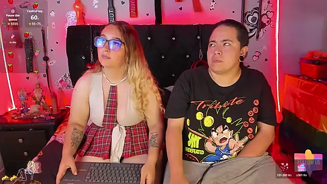 katieeandsharonn webcam