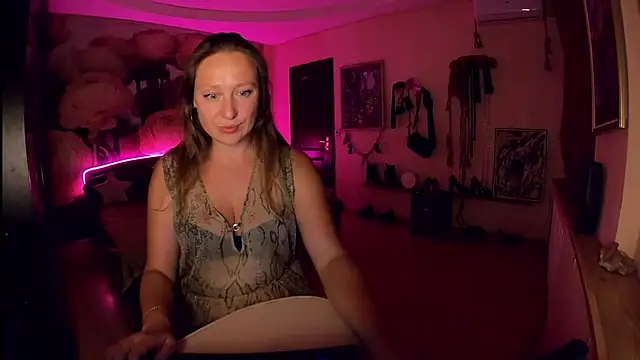 MadDuo webcam