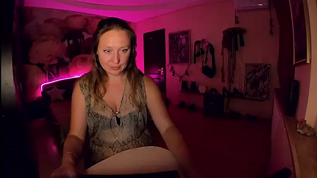 MadDuo webcam