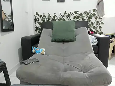 Latins_Boss webcam