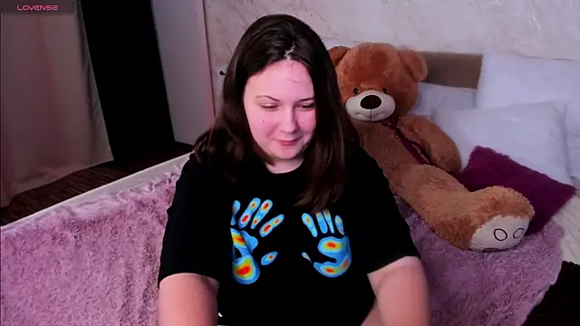 MireyaLin webcam