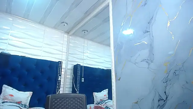 SalmaTits live sex cam