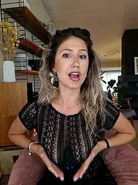 CelynaRoss live sex cam