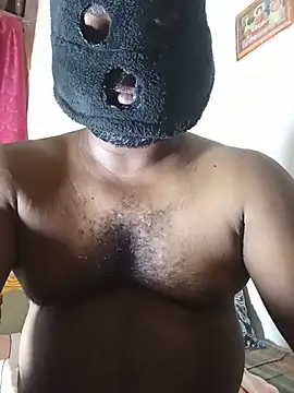 Hiptonos live cam on StripChat