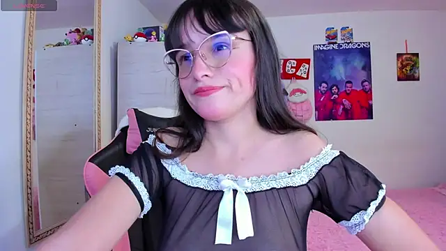 Lucyy-hess webcam