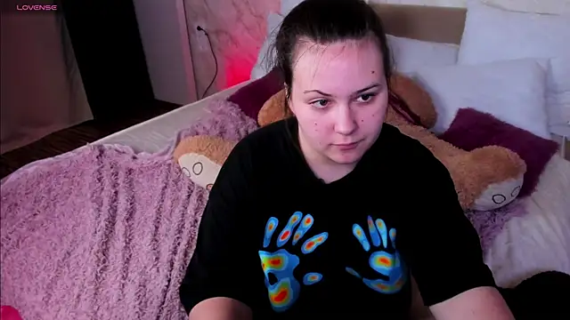 MireyaLin webcam