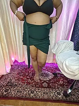 Curvy_Pooja webcam