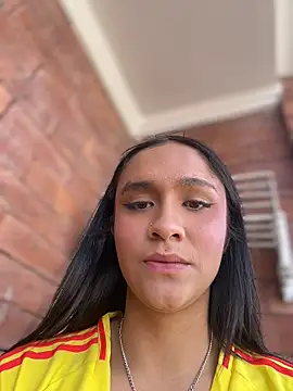 Isabella-Teen webcam
