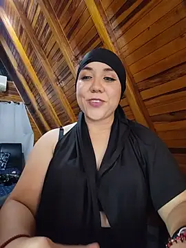 AmbarBurhan live cam on StripChat