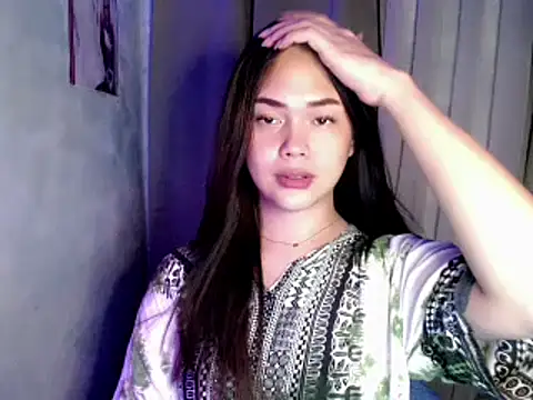 sweetsassyxx live cam on StripChat