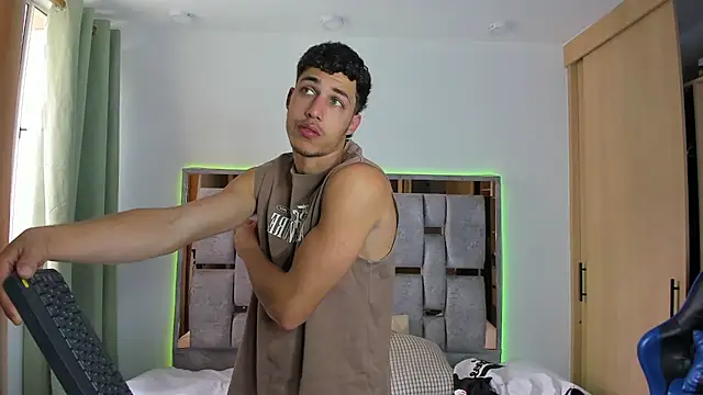 orionblaze69_ webcam